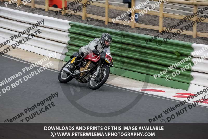 Vintage motorcycle club;eventdigitalimages;mallory park;mallory park trackday photographs;no limits trackdays;peter wileman photography;trackday digital images;trackday photos;vmcc festival 1000 bikes photographs